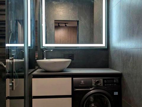 квартира за адресою Причальна вул., 10