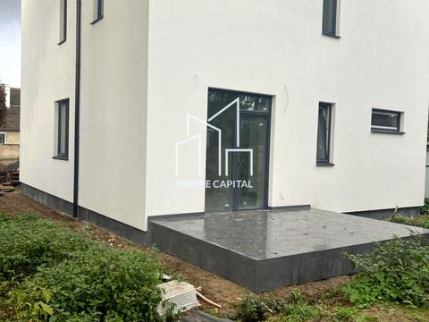 будинок за адресою Хвойна