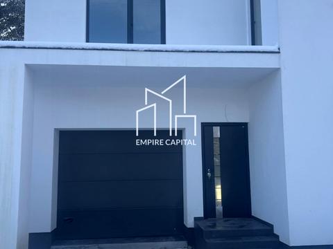 будинок за адресою Хвойна