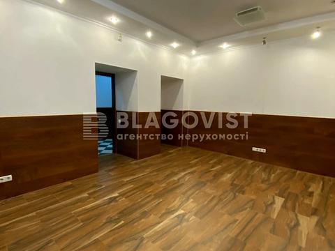 комерційна за адресою Оболонська вул., 9