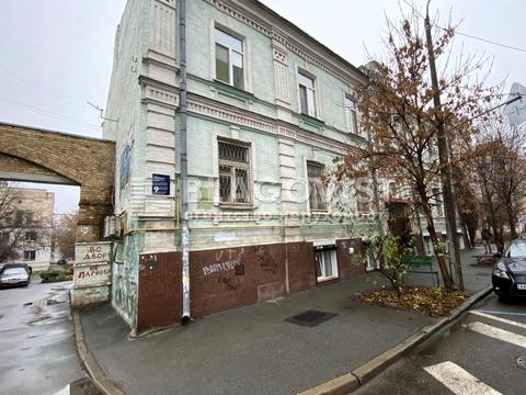 коммерческая по адресу Оболонская ул., 9