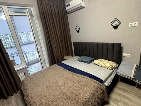 квартира за адресою Профсоюзна вул., 9-А