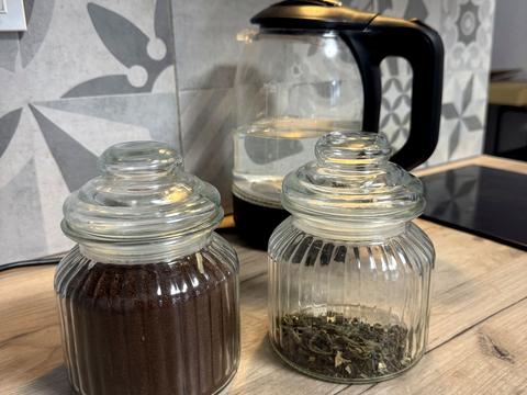 квартира за адресою Профсоюзна вул., 9-А