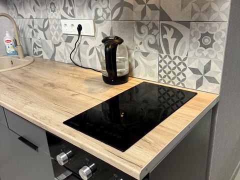 квартира за адресою Профсоюзна вул., 9-А