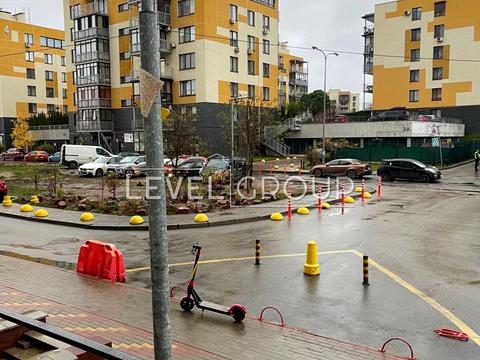 коммерческая по адресу Сергея Данченко ул., 1