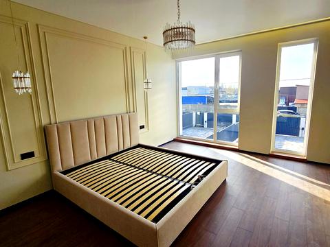 дом по адресу Макарівська ул., 12