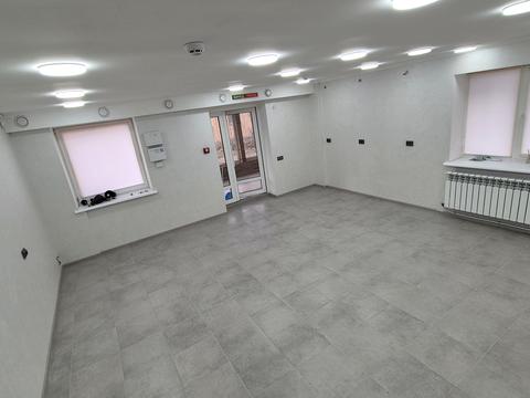 коммерческая по адресу Острозького ул., 34