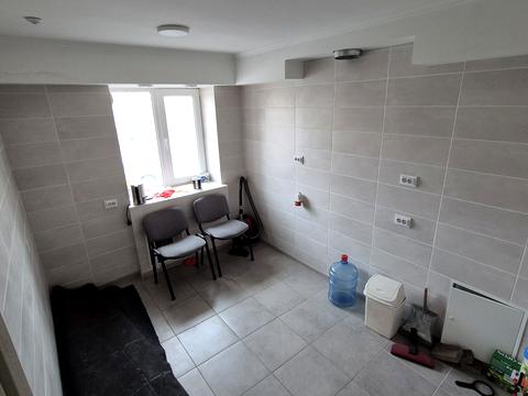 коммерческая по адресу Острозького ул., 34