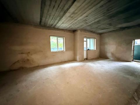 коммерческая по адресу Мінеральна ул., 37