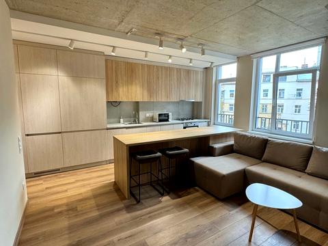 квартира за адресою Олени Степанівни вул. (Ленінградська), 8