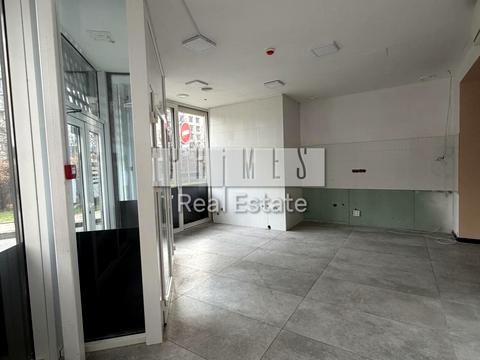 коммерческая по адресу Андрея Верхогляда ул. (Михайла Драгомирова), 12