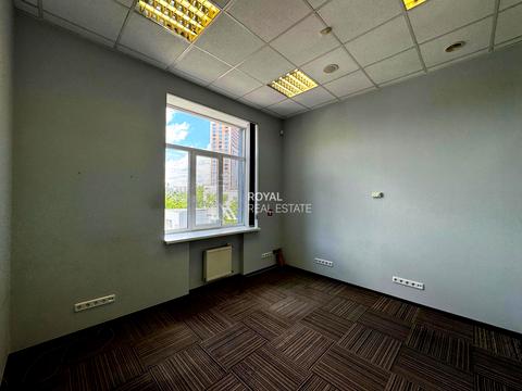 коммерческая по адресу Пімоненка, 13