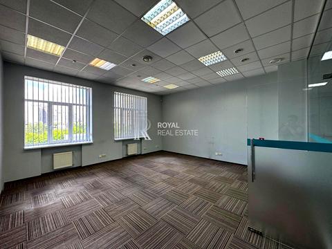 коммерческая по адресу Пімоненка, 13