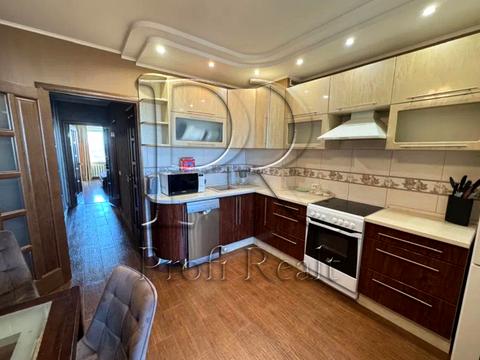 квартира за адресою Білицька вул., 18