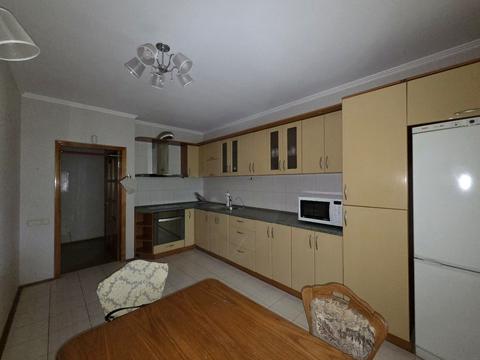 квартира за адресою Гетьмана Кирила Розумовського вул. (Миколи Краснова), 17