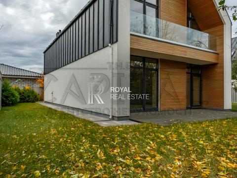 будинок за адресою Івана Франка вул., 1