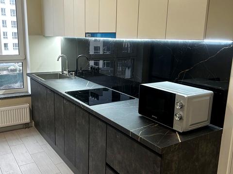 квартира за адресою Героїв Крут вул., 4