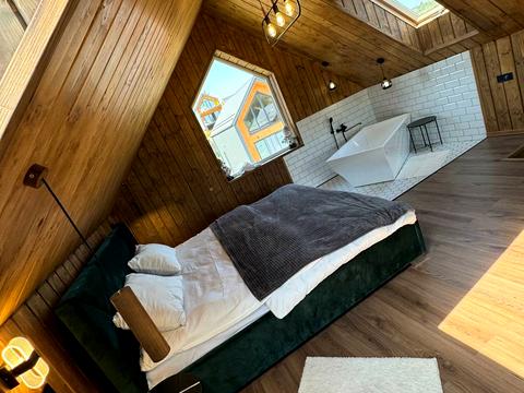 будинок за адресою с. Бірки, Схили