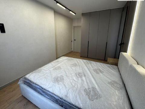 квартира по адресу Олександра Олеся ул., 9-А