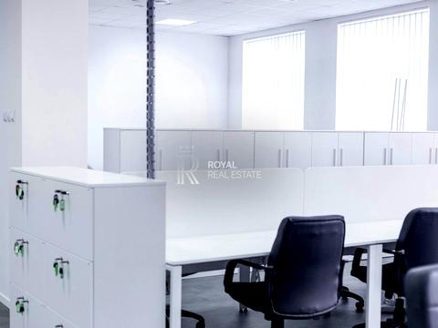 коммерческая по адресу Пімоненка, 13