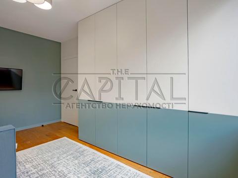 будинок за адресою Богатирська вул.