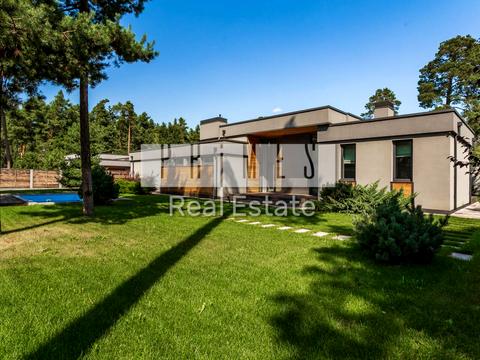 будинок за адресою Анатолія Солов'яненка вул.