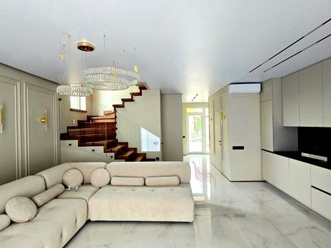 будинок за адресою Грушевського вул., 22