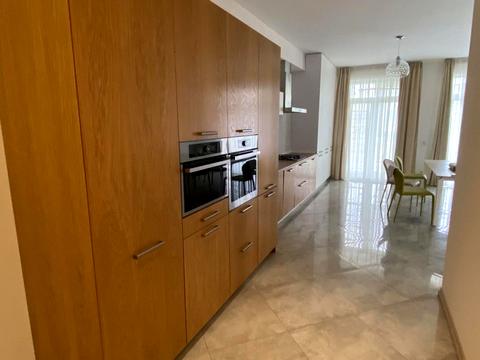 квартира за адресою Кримська вул., 107