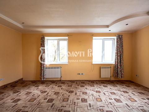 будинок за адресою с. Пухівка, Лісова, 1