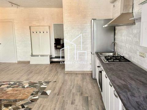 квартира за адресою Жасминова вул., 11