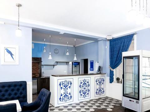 коммерческая по адресу київська, 100