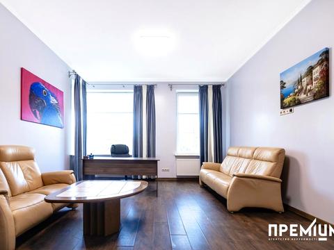 коммерческая по адресу київська, 100