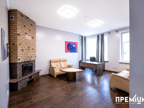 коммерческая по адресу київська, 100