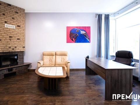 коммерческая по адресу київська, 100