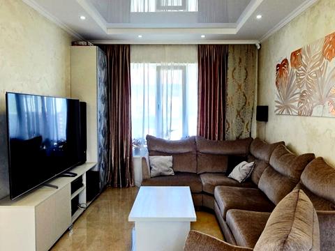 будинок за адресою Набережна, 77