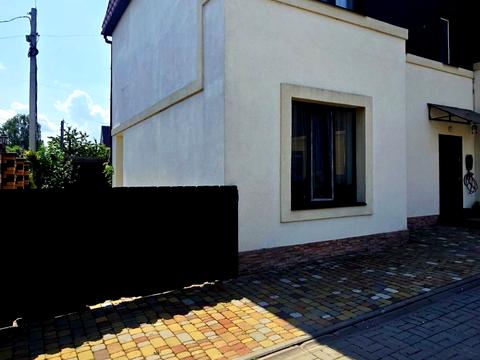 будинок за адресою Набережна, 77