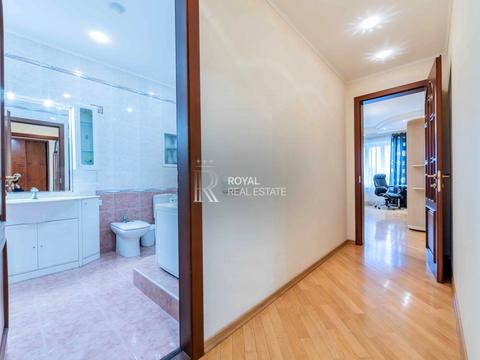 квартира за адресою Андрія Верхогляда вул. (Михайла Драгомирова), 4