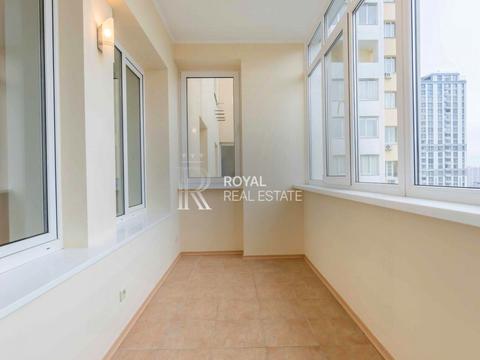 квартира за адресою Андрія Верхогляда вул. (Михайла Драгомирова), 4