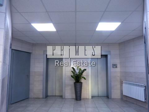 комерційна за адресою Срібнокільська вул., 1