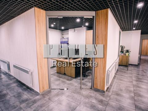 комерційна за адресою Срібнокільська вул., 1