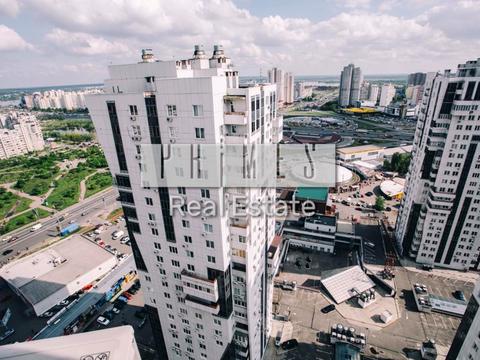 комерційна за адресою Срібнокільська вул., 1