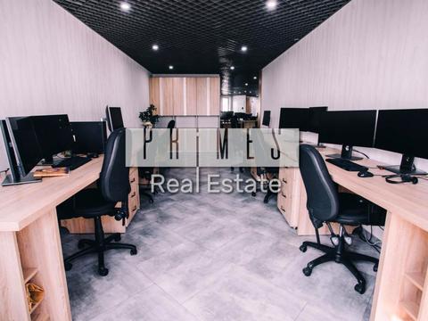 комерційна за адресою Срібнокільська вул., 1