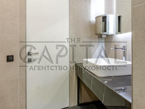 комерційна за адресою Степана Бандери просп. (Московський), 9Б