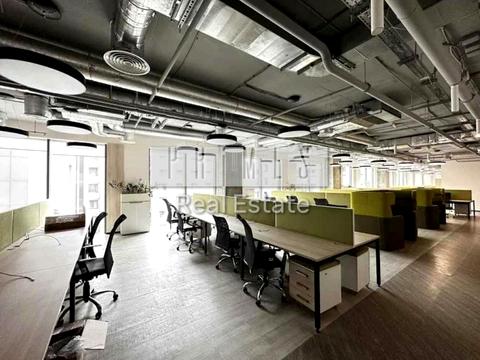 комерційна за адресою Велика Васильківська вул. (Червоноармійська), 100