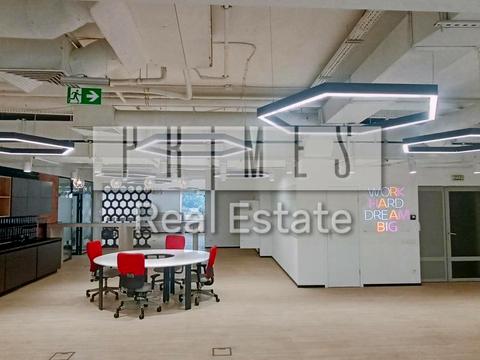 комерційна за адресою Жилянська вул., 75