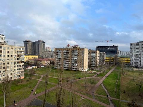 квартира за адресою Левка Лук'яненка вул. (Маршала Тимошенка), 2-Б