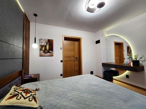 будинок за адресою Володимира Великого