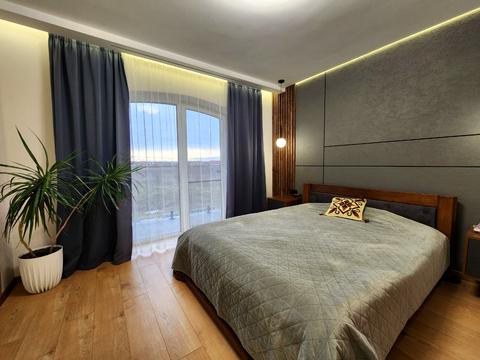 будинок за адресою Володимира Великого