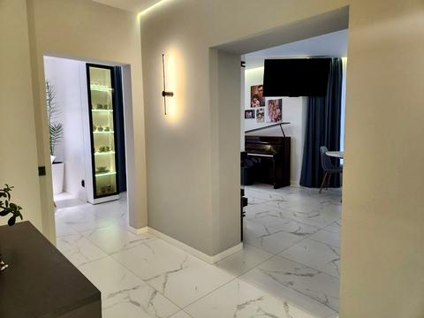 будинок за адресою Володимира Великого