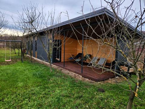 будинок за адресою Володимира Великого